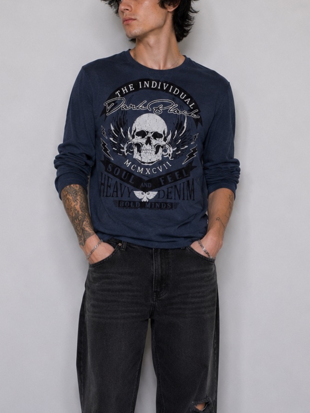 2 FOR $28 | Dark Black Original Early 2000s Grunge Navy Skull Long Sleeve
